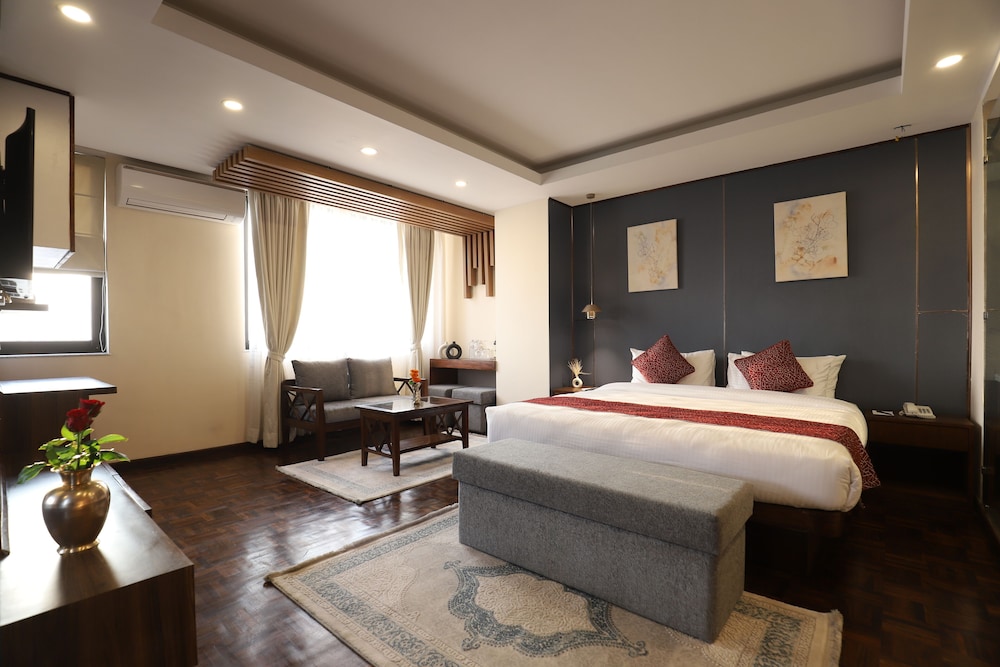 Apex Business Hotel 25/58