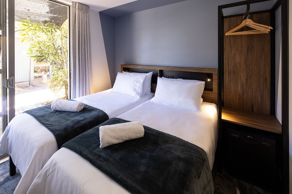Twin Room Ensuite