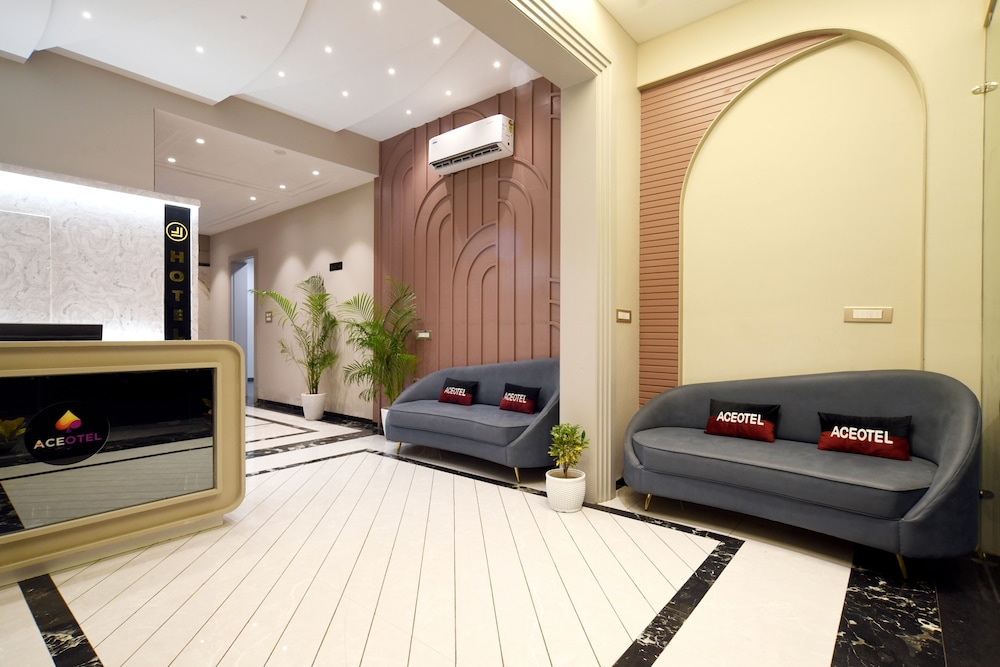 Aceotel Select Tulsi Vijay Nagar 30/44