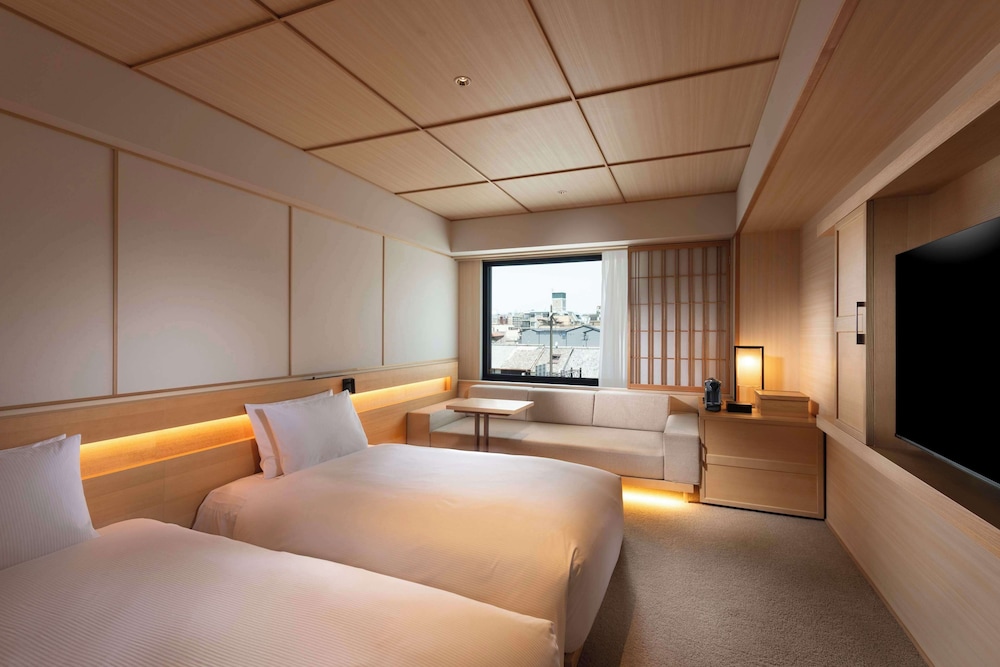 PREMIUM, TWIN BEDS