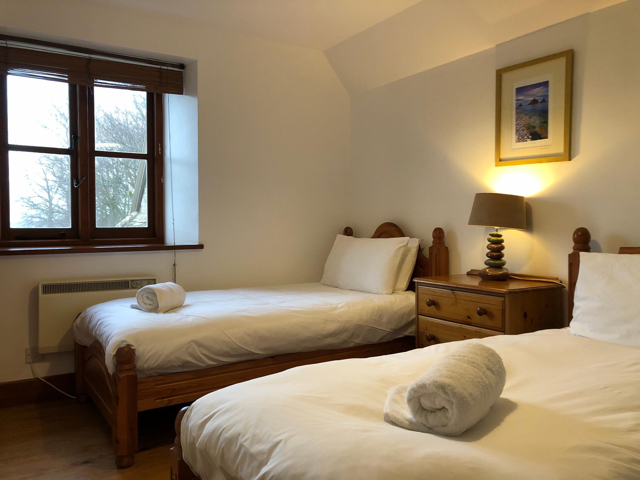 Suite, Apartment
