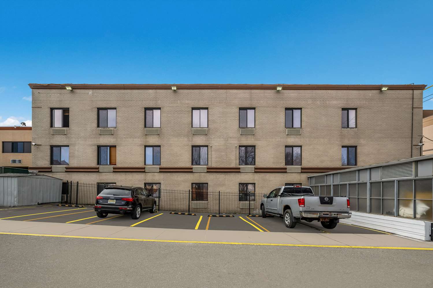 Quality Inn JFK Airport Rockaway Blvd 16/18