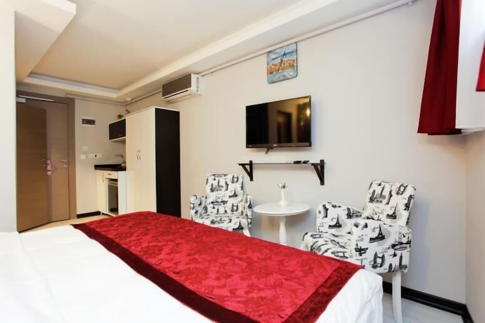 Taksim Doorway Suites - Adults Only 8/25