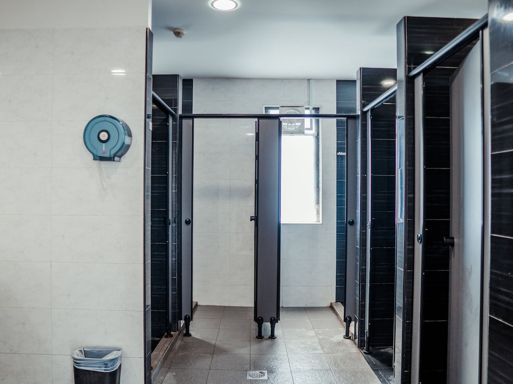 BEAT. Sports Hostel At Little India 4/47