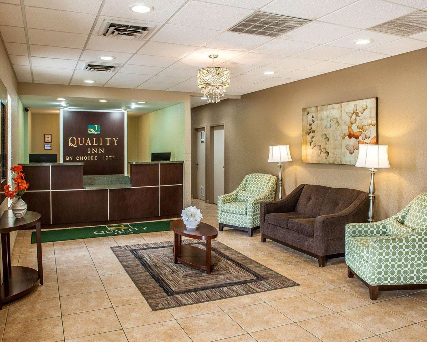 Quality Inn Huntingburg - Jasper 24/37