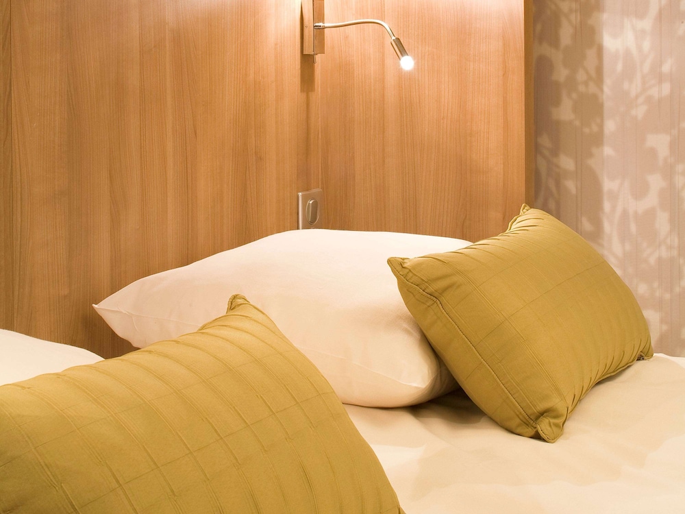 Mercure Angers Centre De Congres 25/65