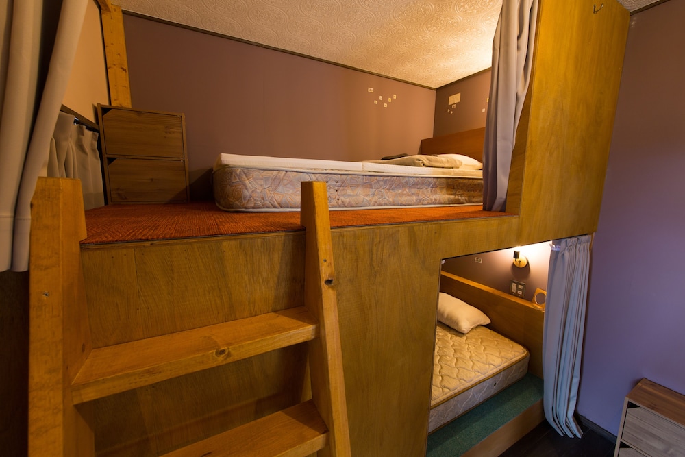 Little Barrel Guest House - Hostel 35/81