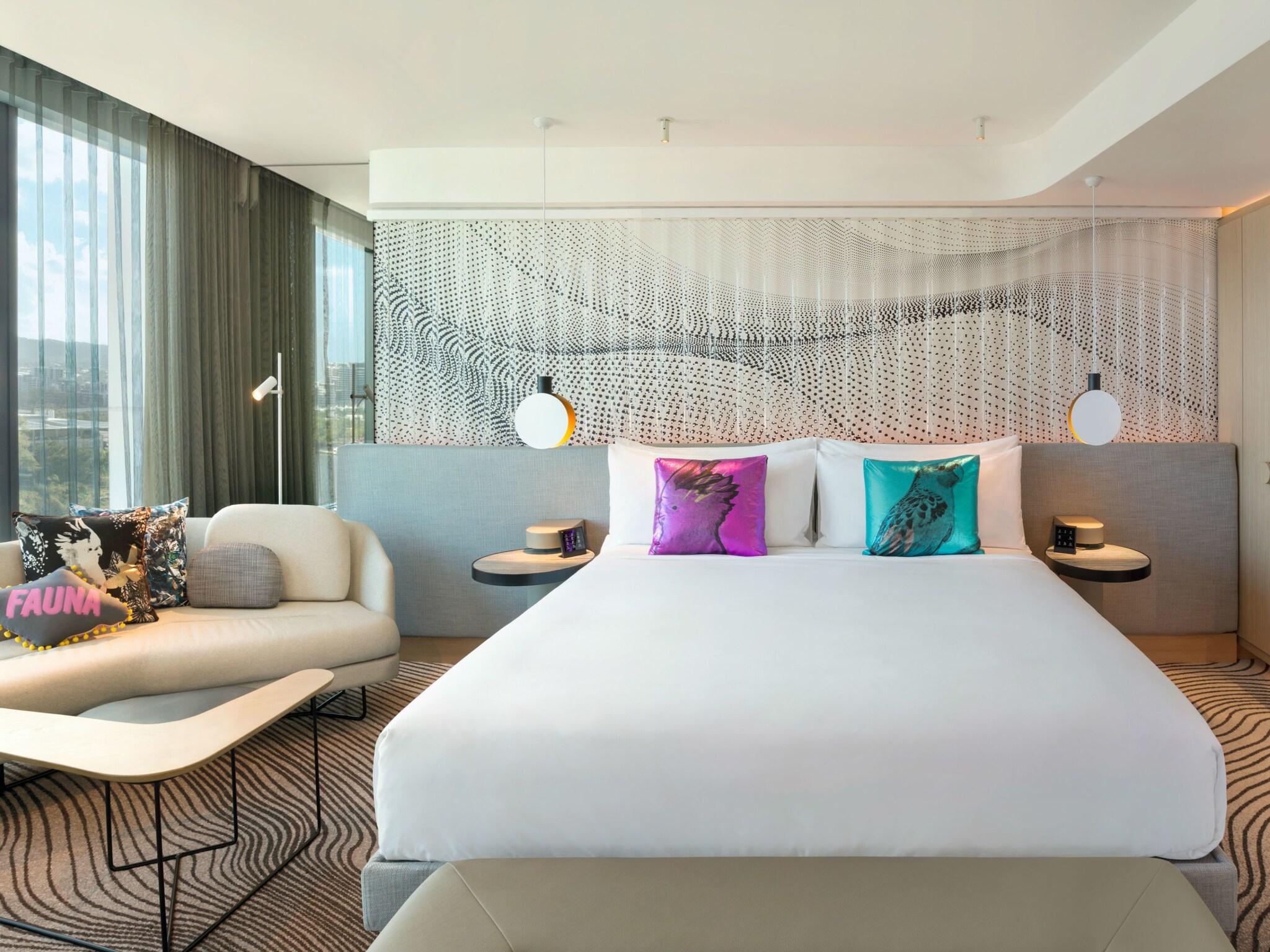 Suite, River View