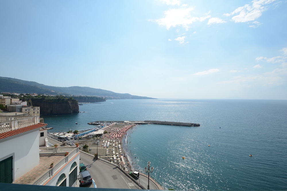 Panorama Palace 21/25