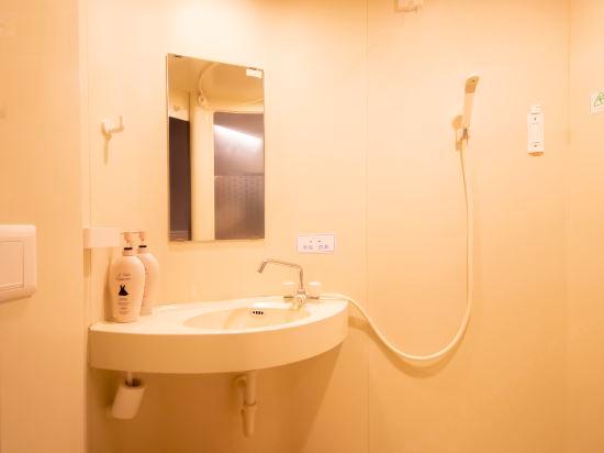 100 Inn (Fuqing Chenglong Pedestrian Street) 23/24