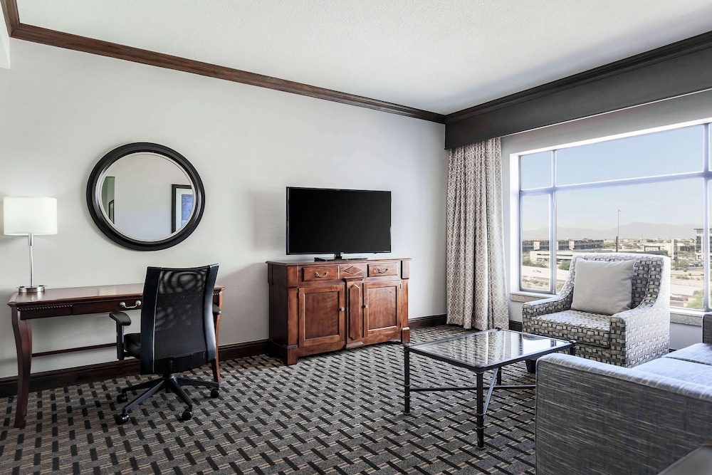 Hilton Phoenix Chandler 37/82