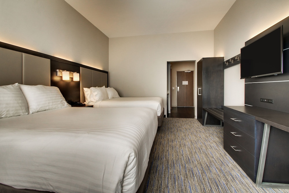 Holiday Inn Express & Suites - Summerville 22/55