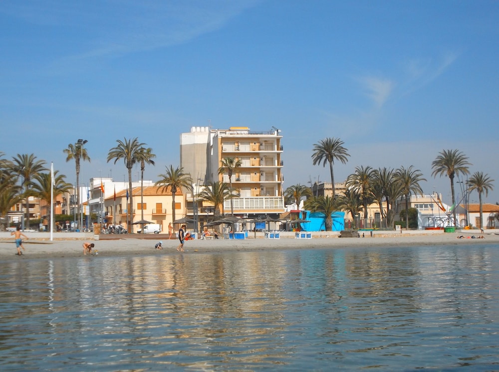 Lido Hotel 24/29