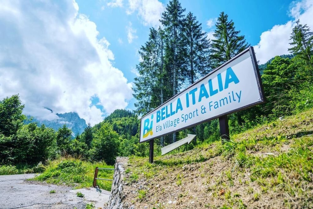 Bella Italia and Efa Village 2/50