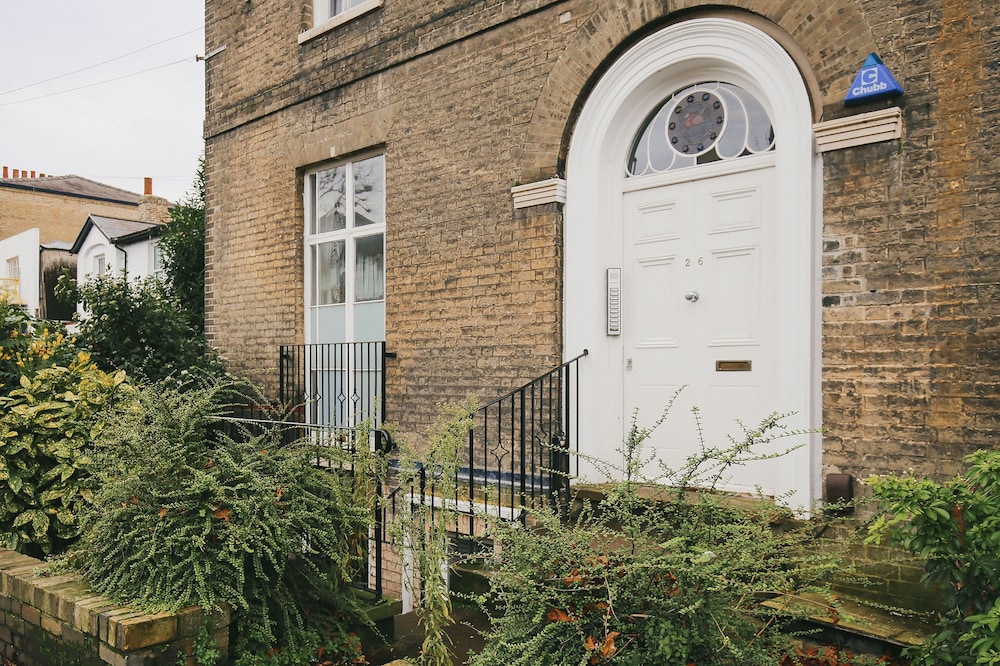 Cambridge City Studios (Peymans) 4/63