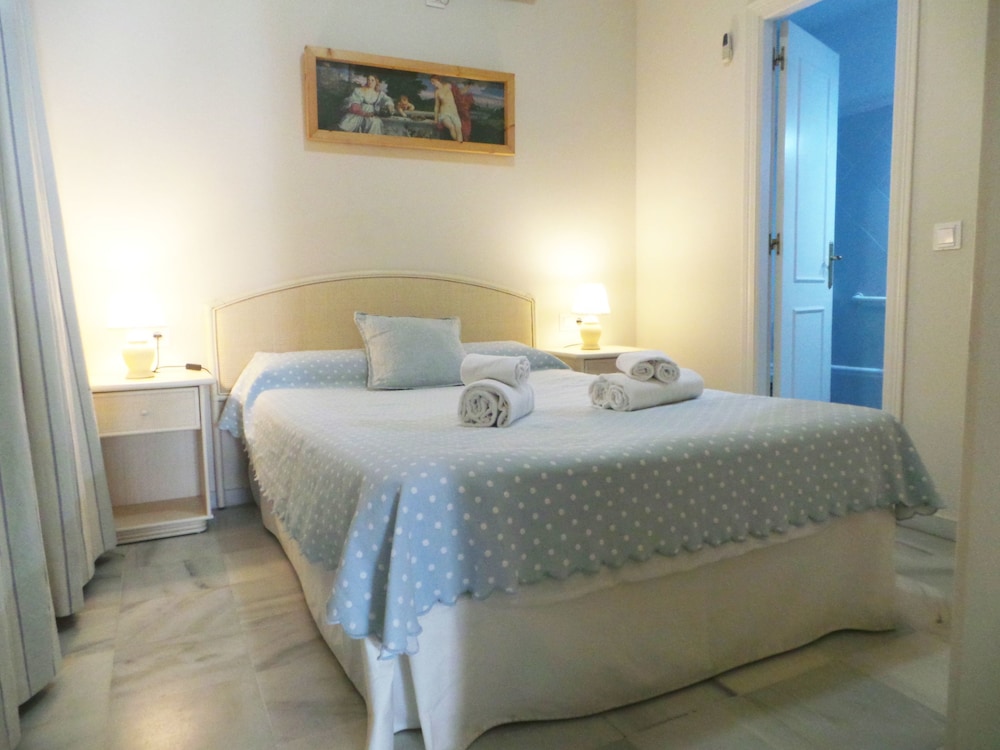 Apartamentos Larga 70 17/80