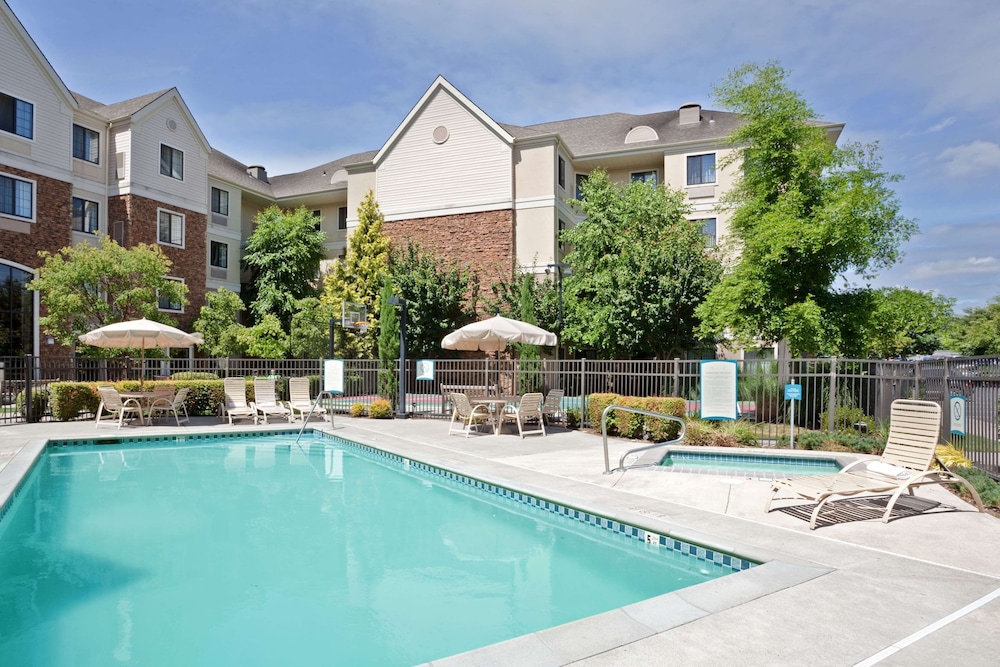 Sonesta ES Suites Portland Vancouver 41st Street 1/39