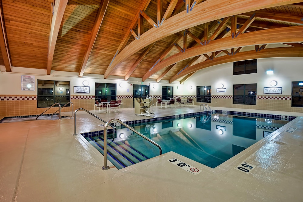 Staybridge Suites Middleton/Madison-West 27/49