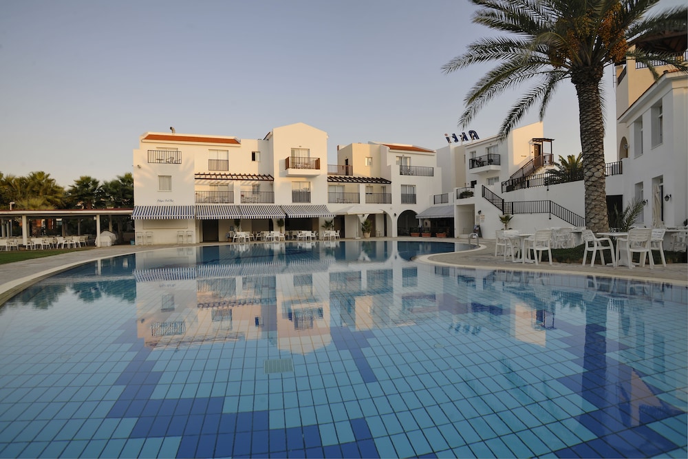 Akti Beach Hotel & Village Resort 7/68