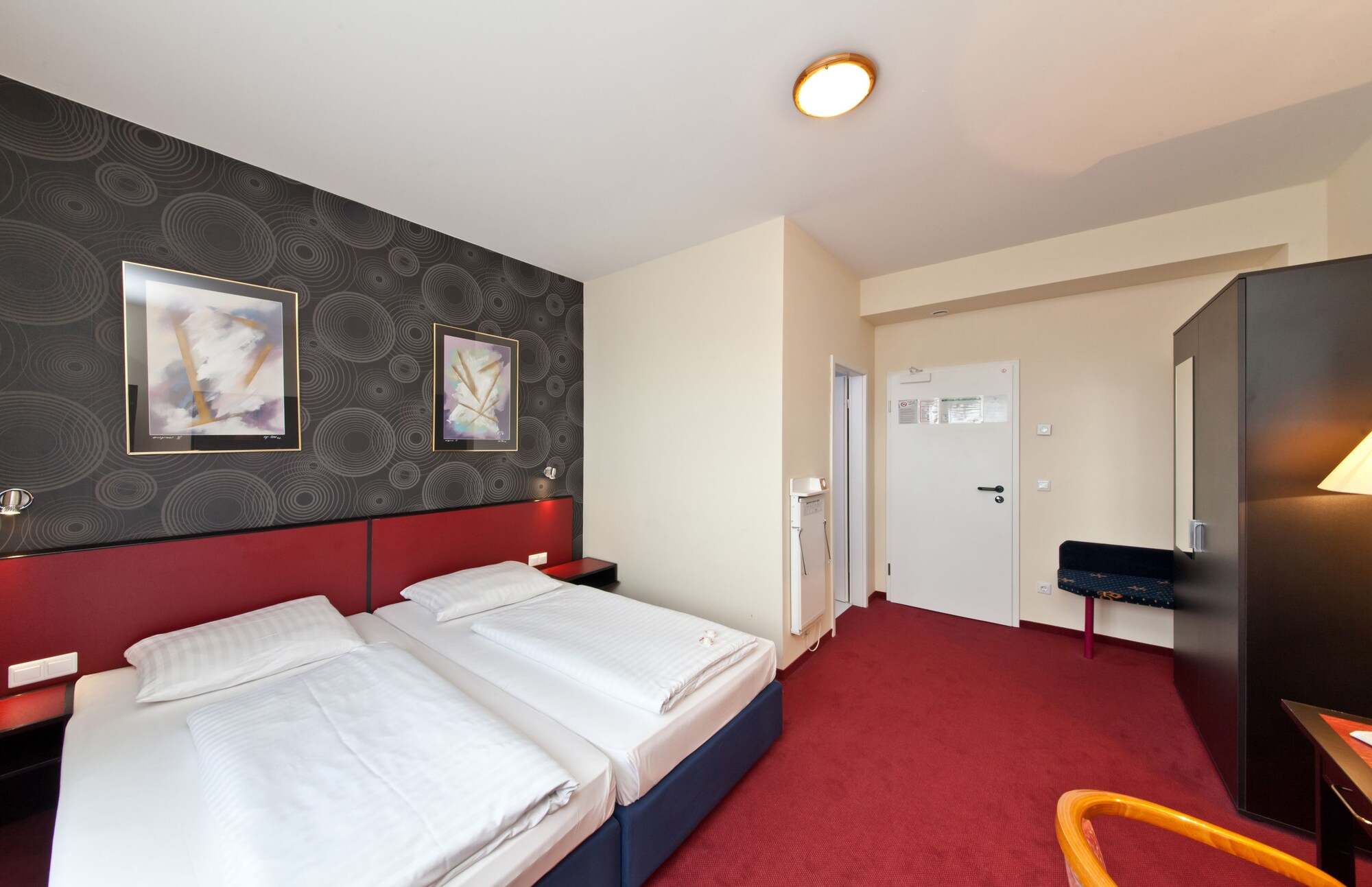 rooms