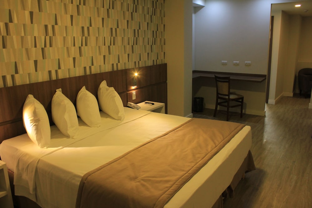Casa Nova Hotel 45/65