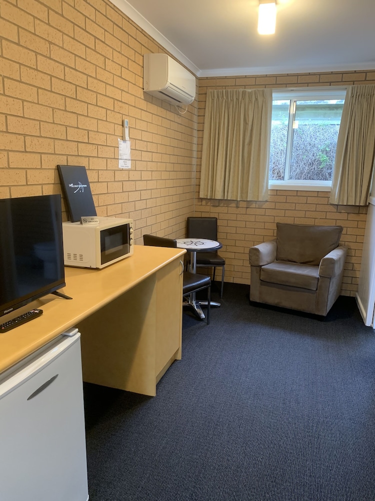 Port Campbell Parkview Motel Apartments 47/64