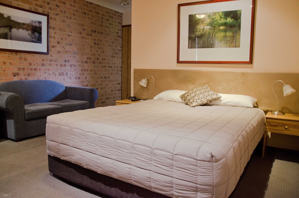 Baybrook Motor Inn & Apartments 14/34