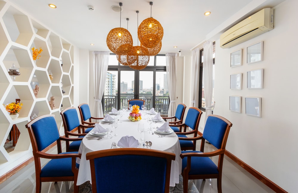 Jaya Suites Hotel 46/59