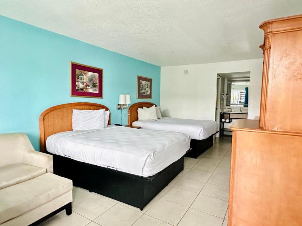 ROOM, 2 QUEEN BEDS