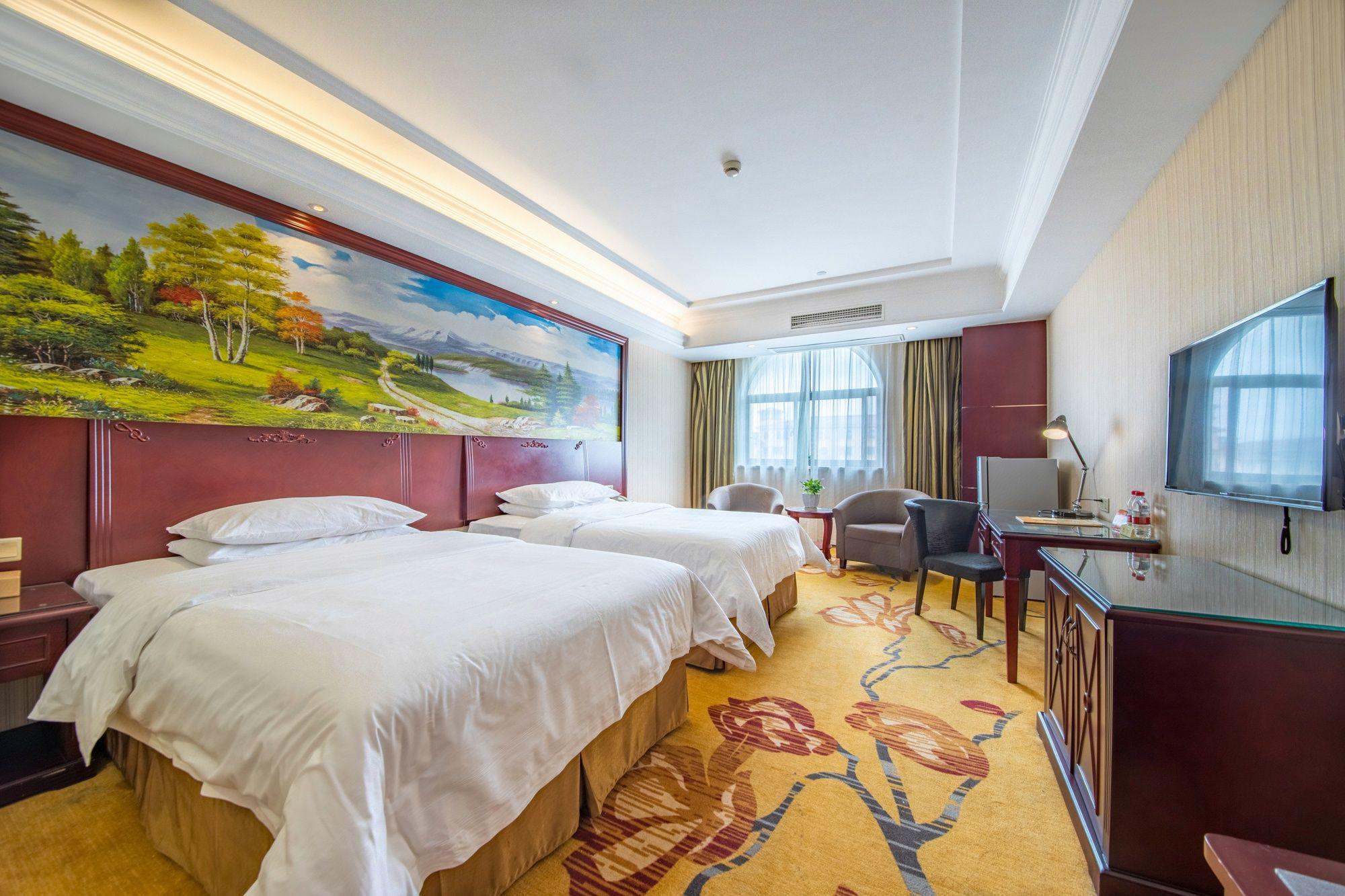 Vienna Hotel (Shanghai Changxing Island) 30/50
