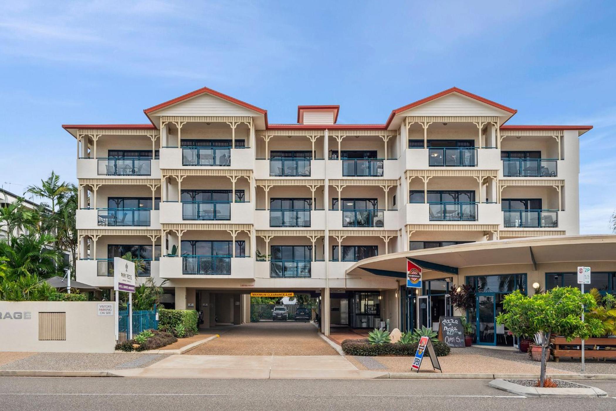 2 Bedrooms, Town House, 2 King Beds