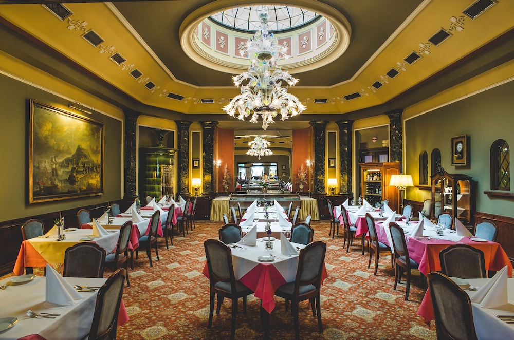 Esplanade Hotel Prague 55/64