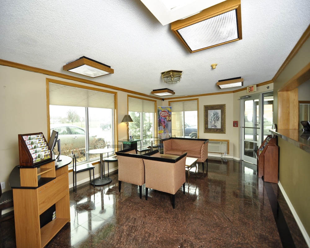 Baymont By Wyndham Sandusky 32/40