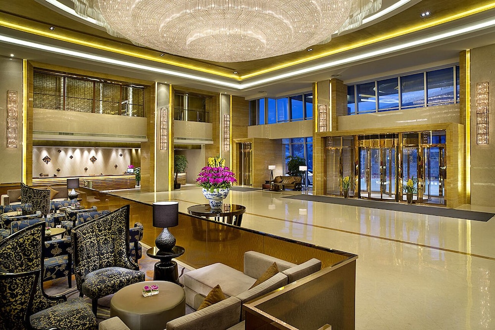 Crowne Plaza Yiwu Expo 40/50