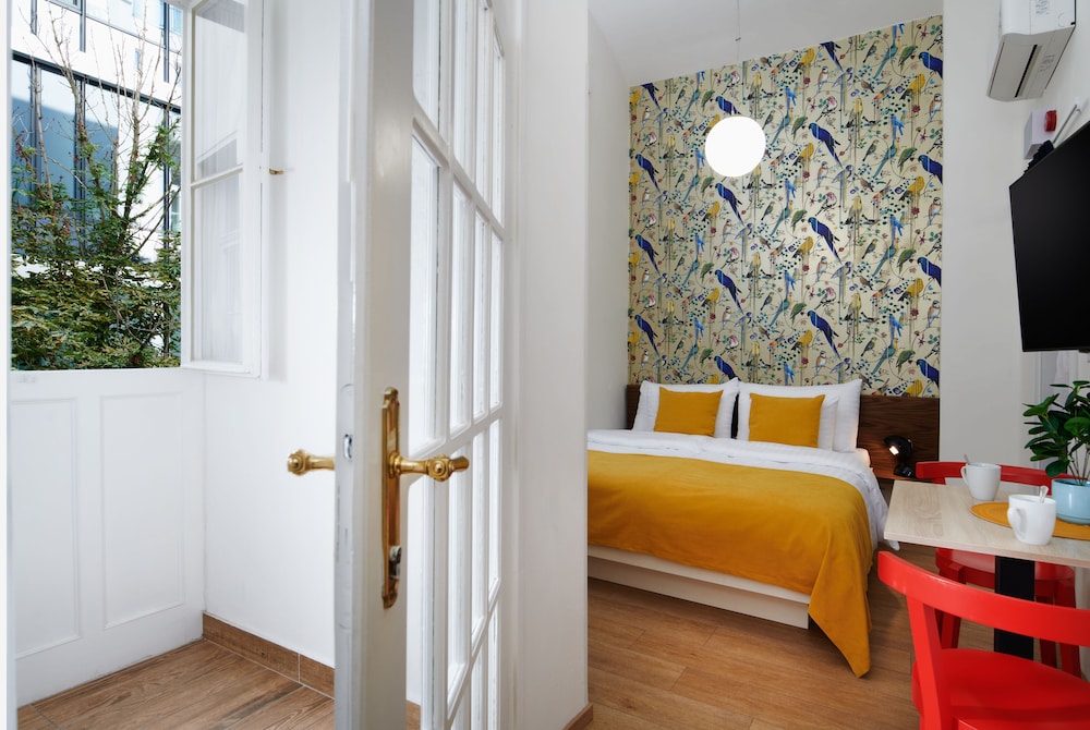 City Nest Apartments by Adrez Living 20/49