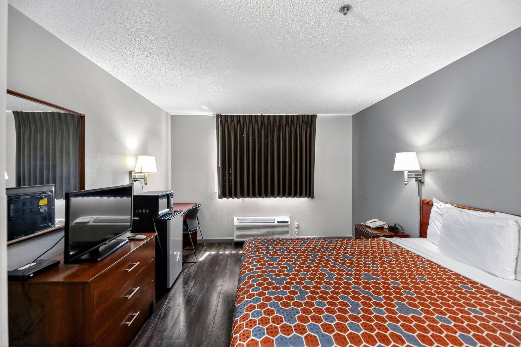 Econo Lodge Princeton 16/43