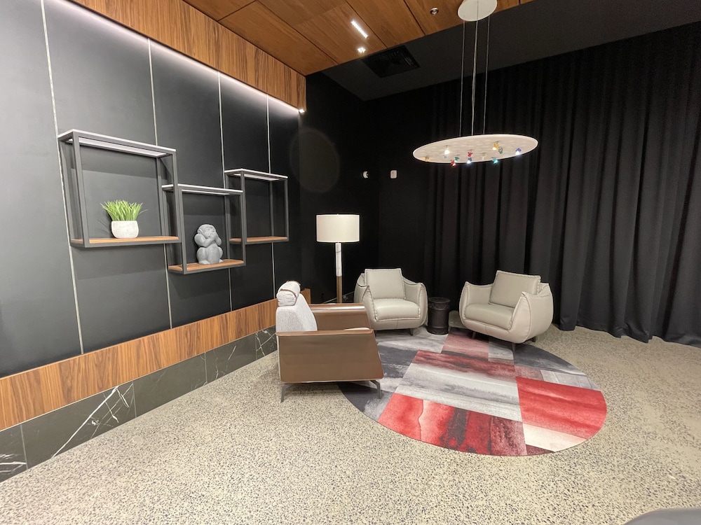 Grand Times Hotel Laval - Centropolis 23/32