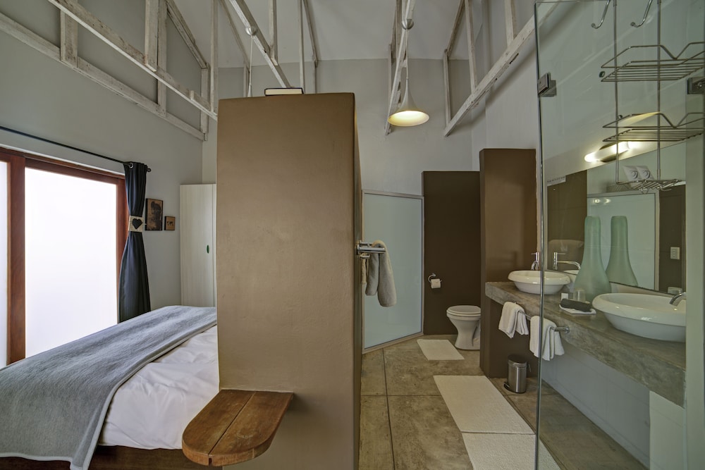 Organic Square Guesthouse 32/65