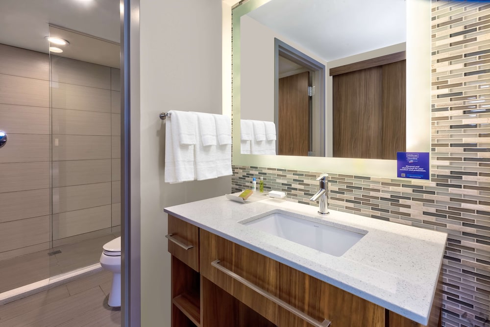 Homewood Suites by Hilton Pittsburgh Downtown 20/78