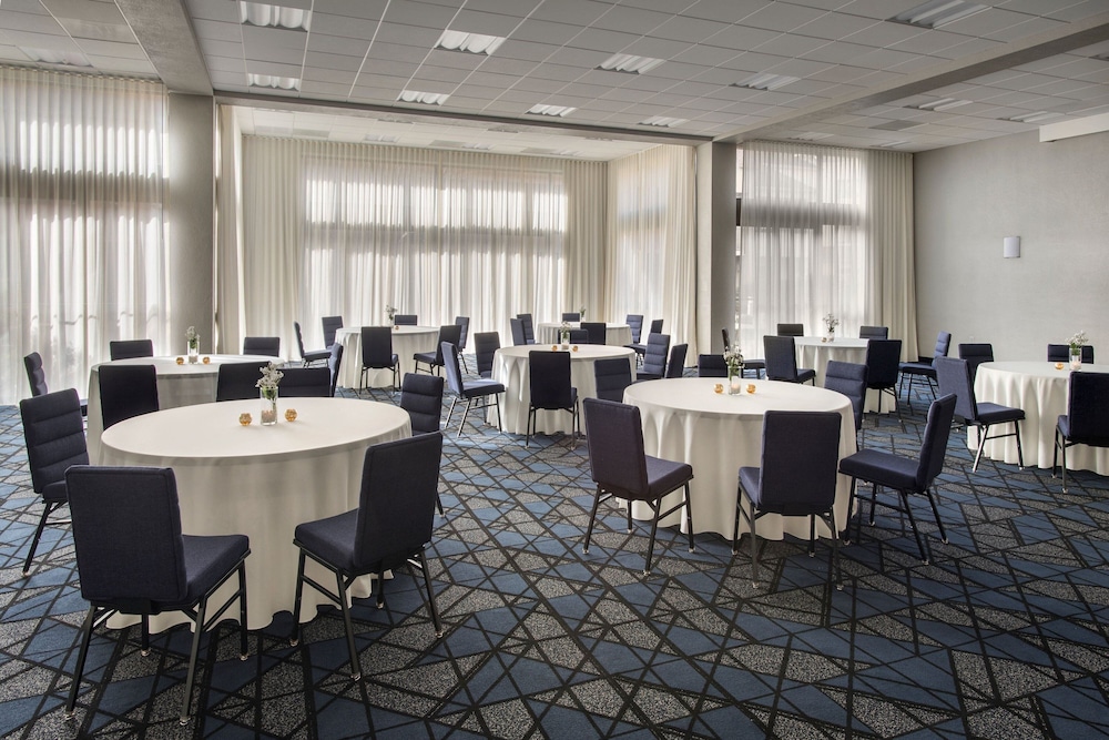 Courtyard by Marriott New Carrollton 34/45