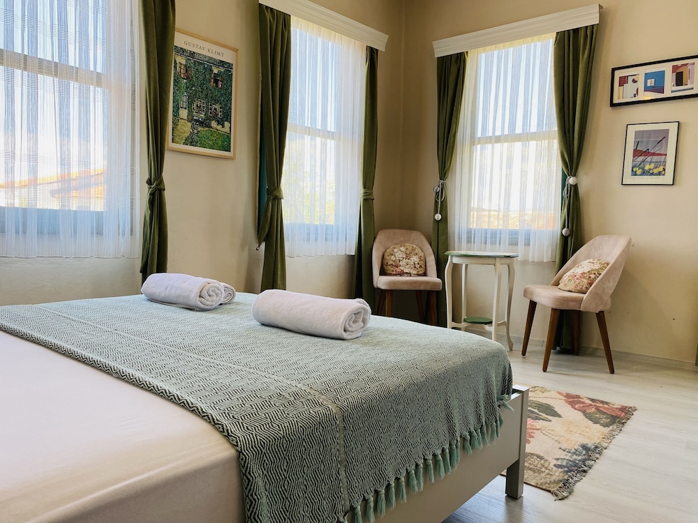 Garden Palace Hotel 17/50