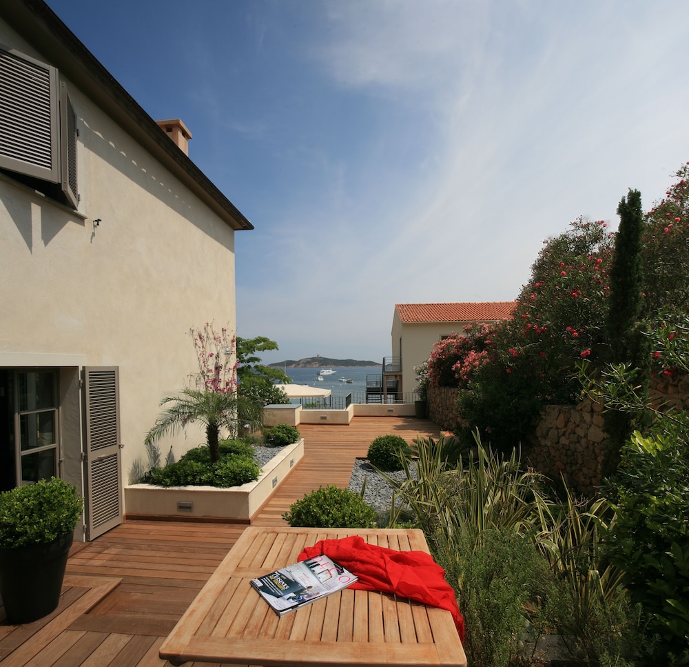 Hotel Le Pinarello 24/47