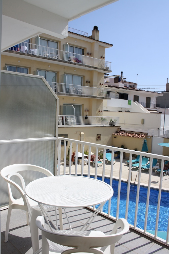 Hotel S Agoita 4/50