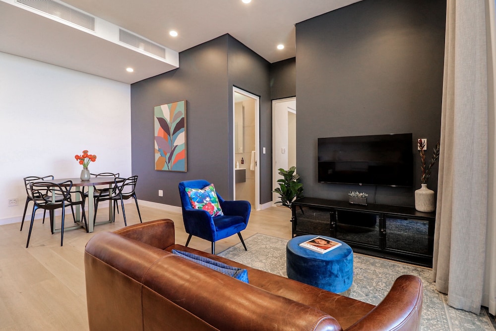 Reserved Suites 26/50
