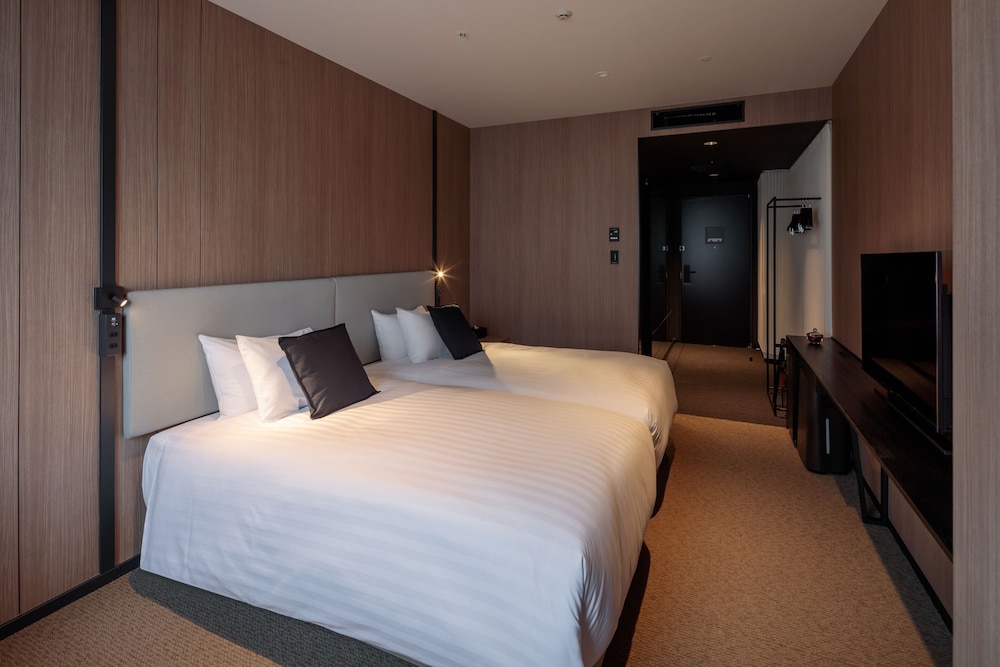 Yokohama Tokyu REI Hotel 8/49