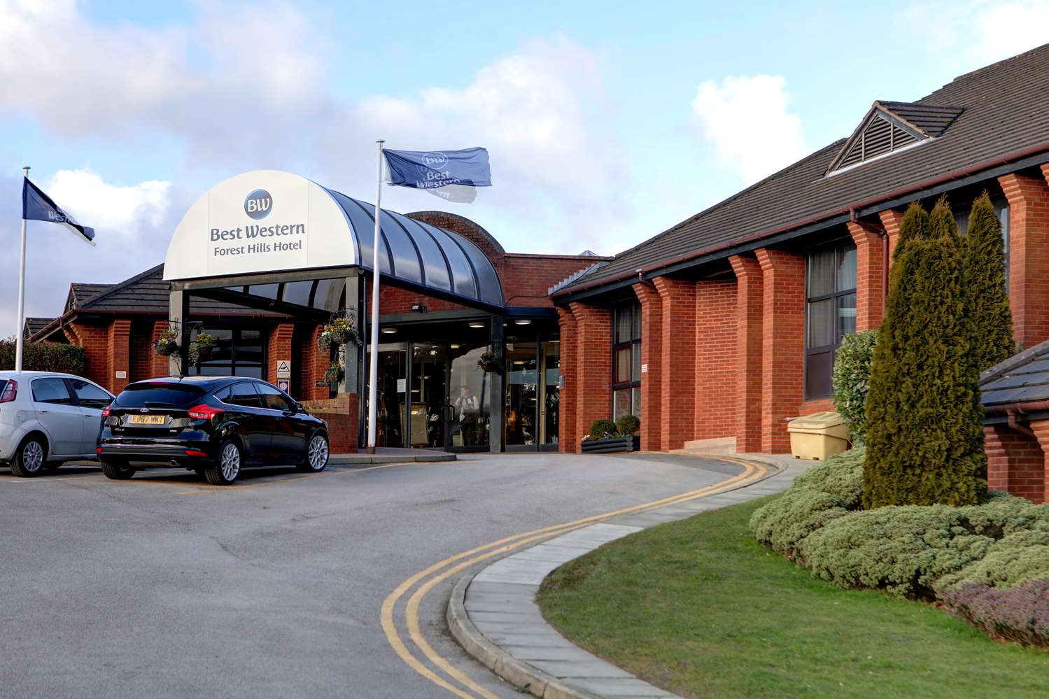 Frodsham Forest Hills Hotel 56/57