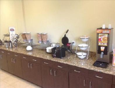 PetroStay Inn and Suites Cotulla (ex. Baymont Inn And Suites Cotulla) 11/20