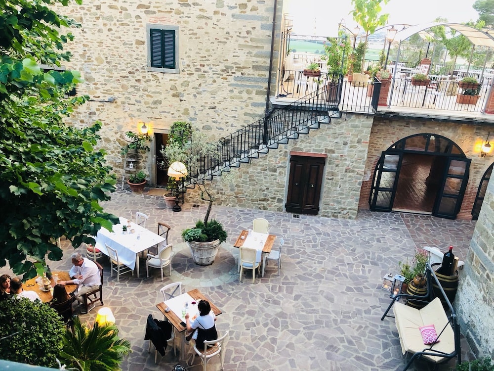 Villa Schiatti 63/75