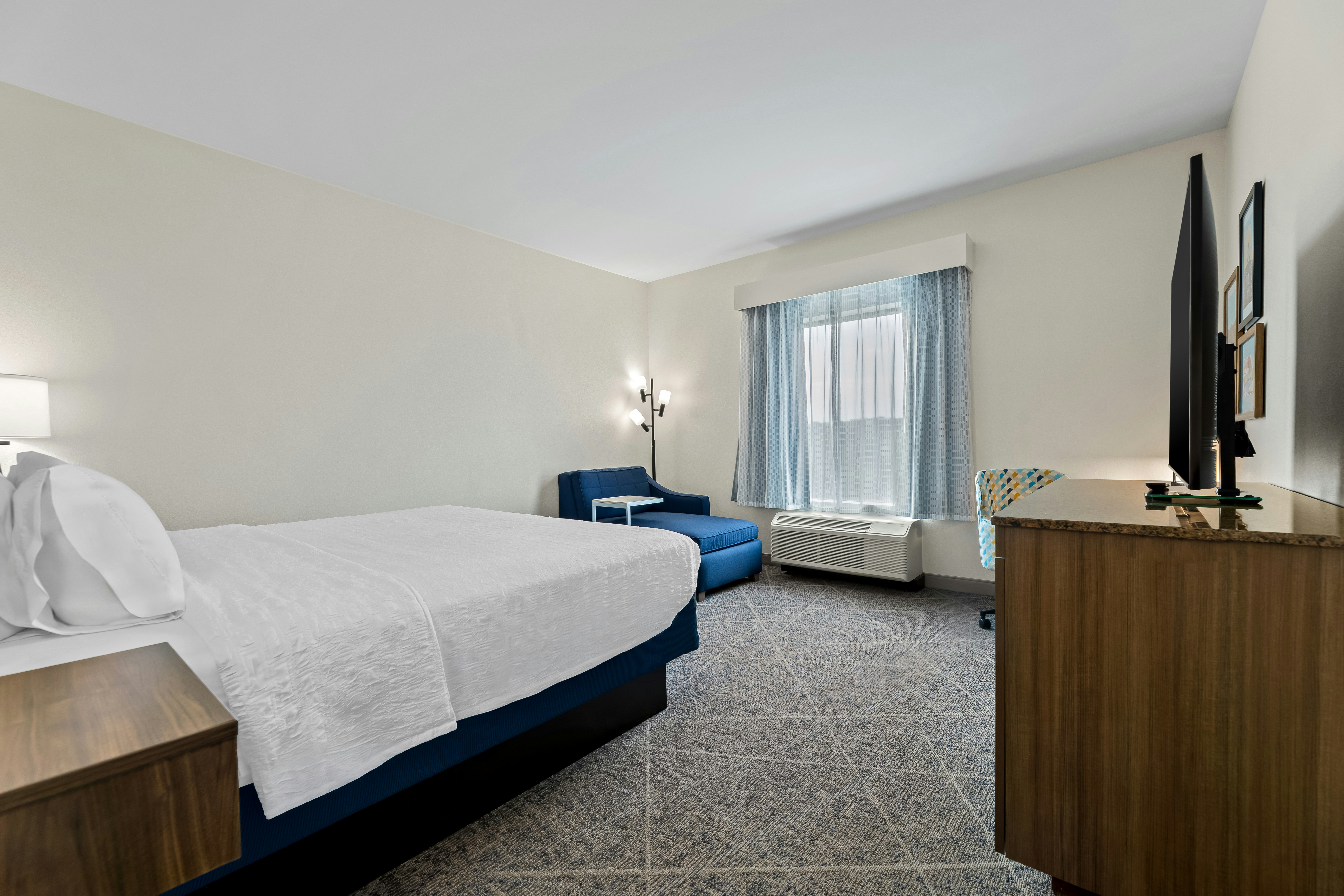 HAMPTON INN PARAGOULD 16/40