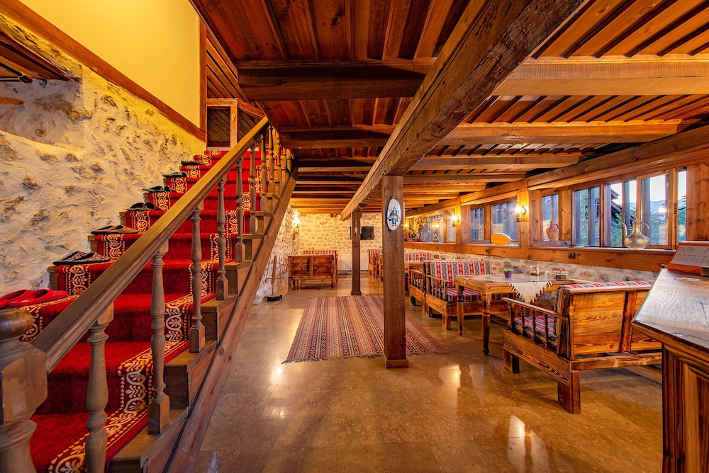 Hanedan Konak Otel 39/47